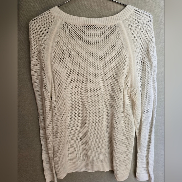 Talbots Round Neck Long Sleeve White Pullover Knit Sweater Size M Petite White U - Picture 3 of 6